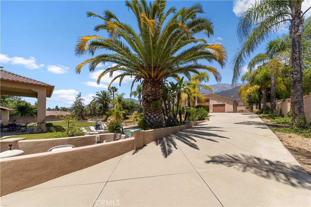 8632 Cherry Lane