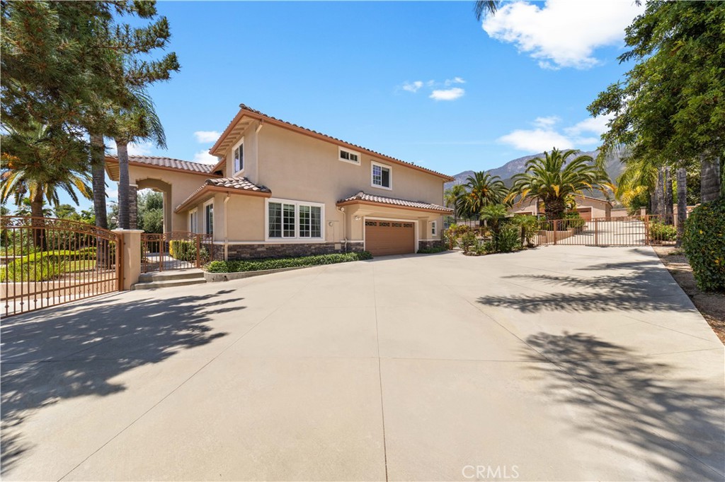 8632 Cherry Lane