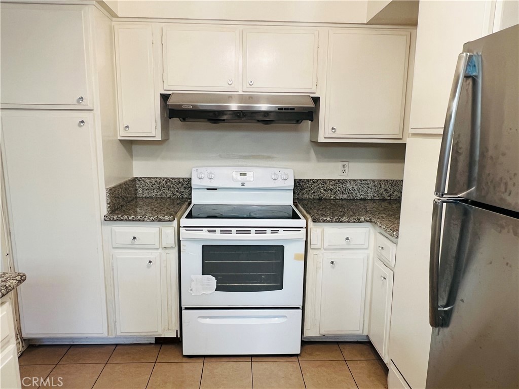 471 West Duarte Rd 110