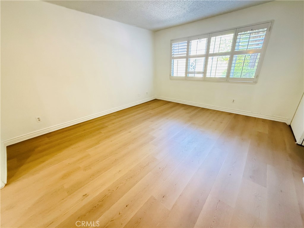 471 West Duarte Rd 110