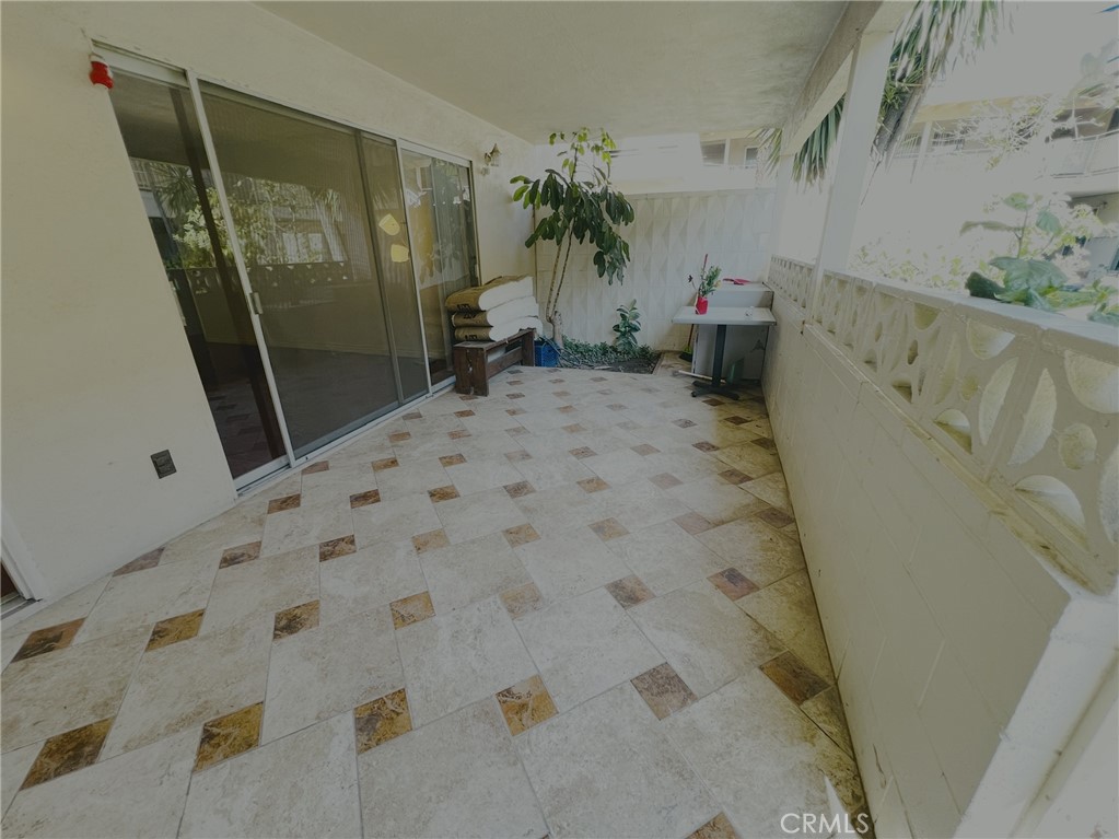 471 West Duarte Rd 110