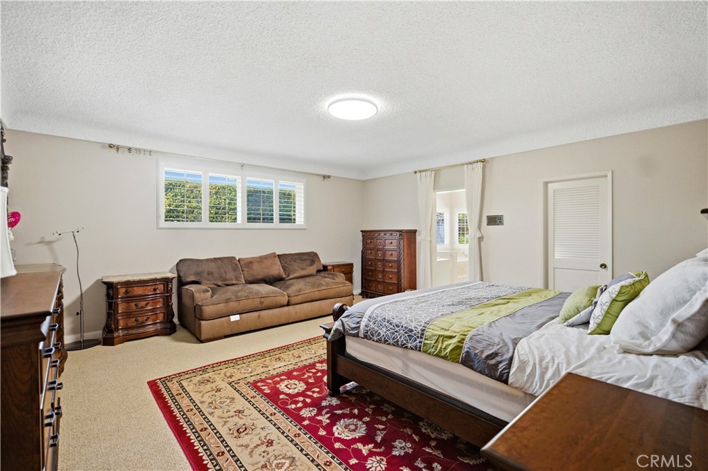 541 Rosemarie