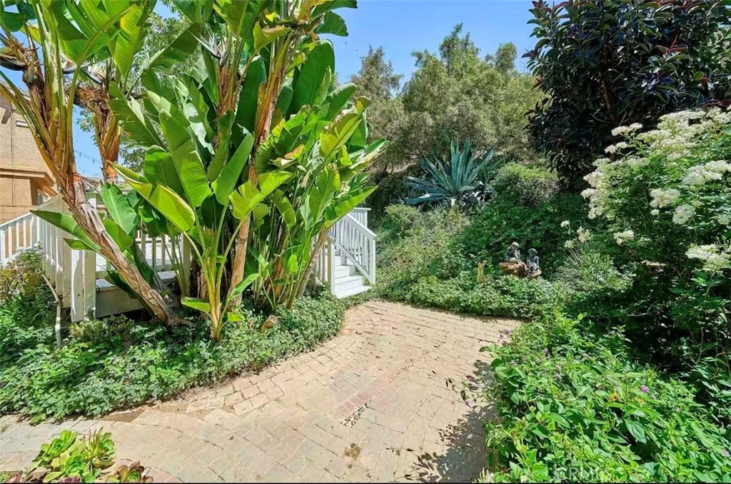 16503 Gala Avenue