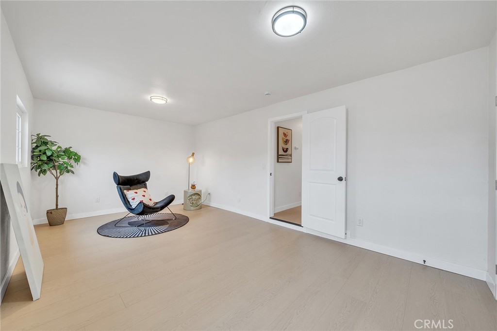903 N Broadacres