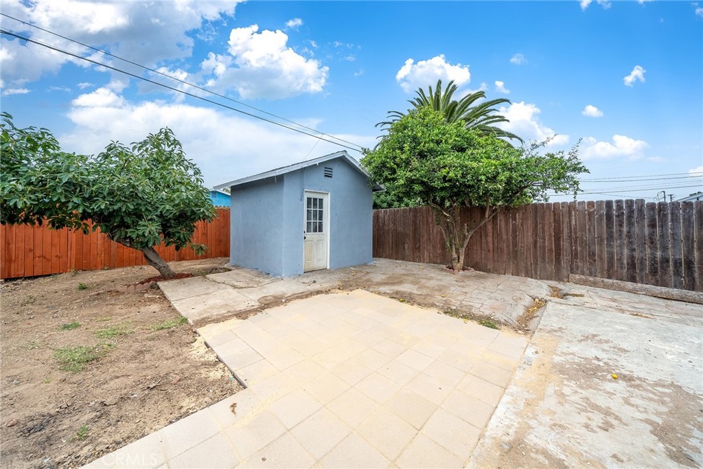 903 N Broadacres