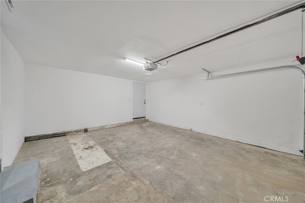 903 N Broadacres
