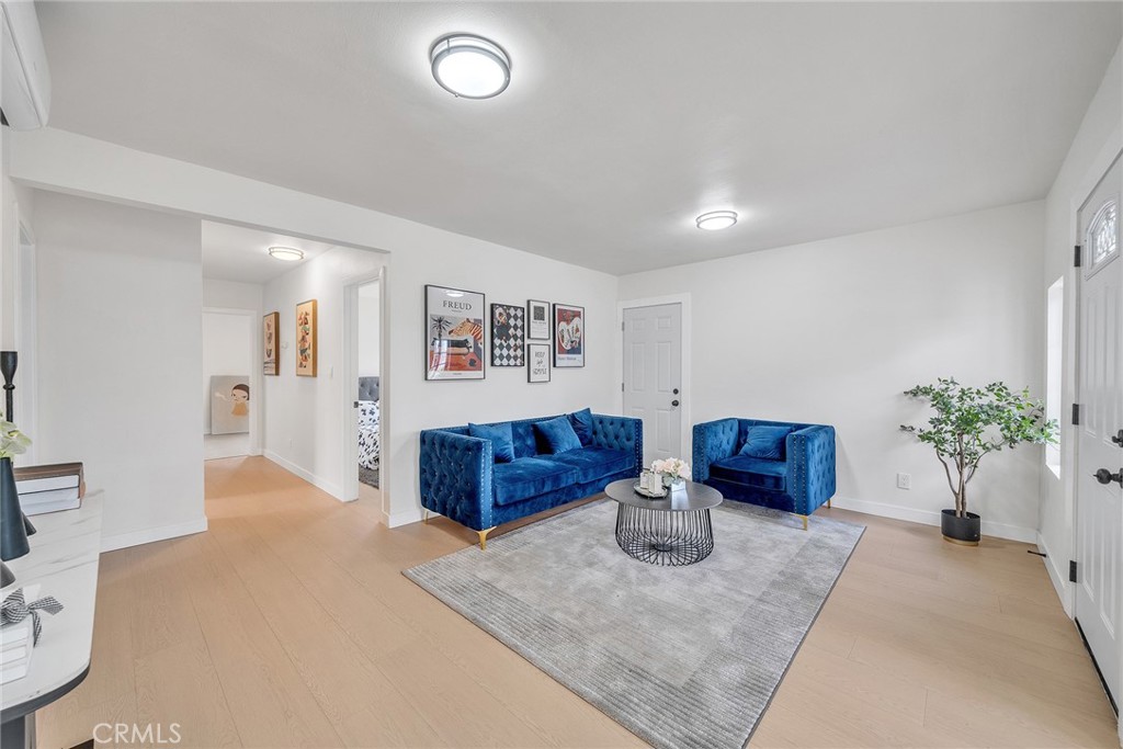 903 N Broadacres