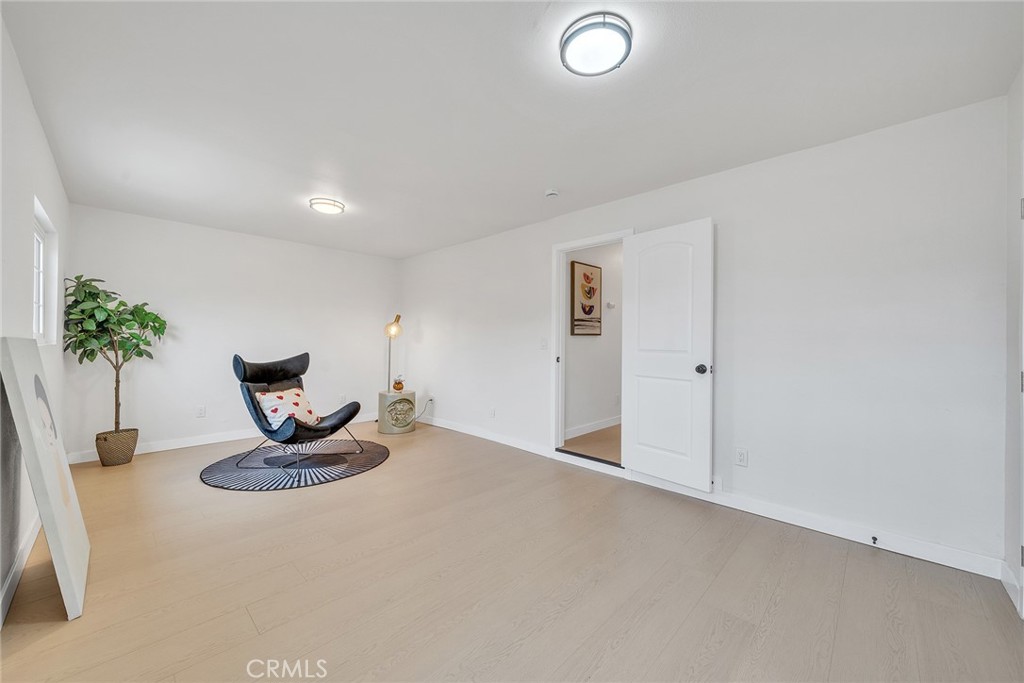 903 N Broadacres