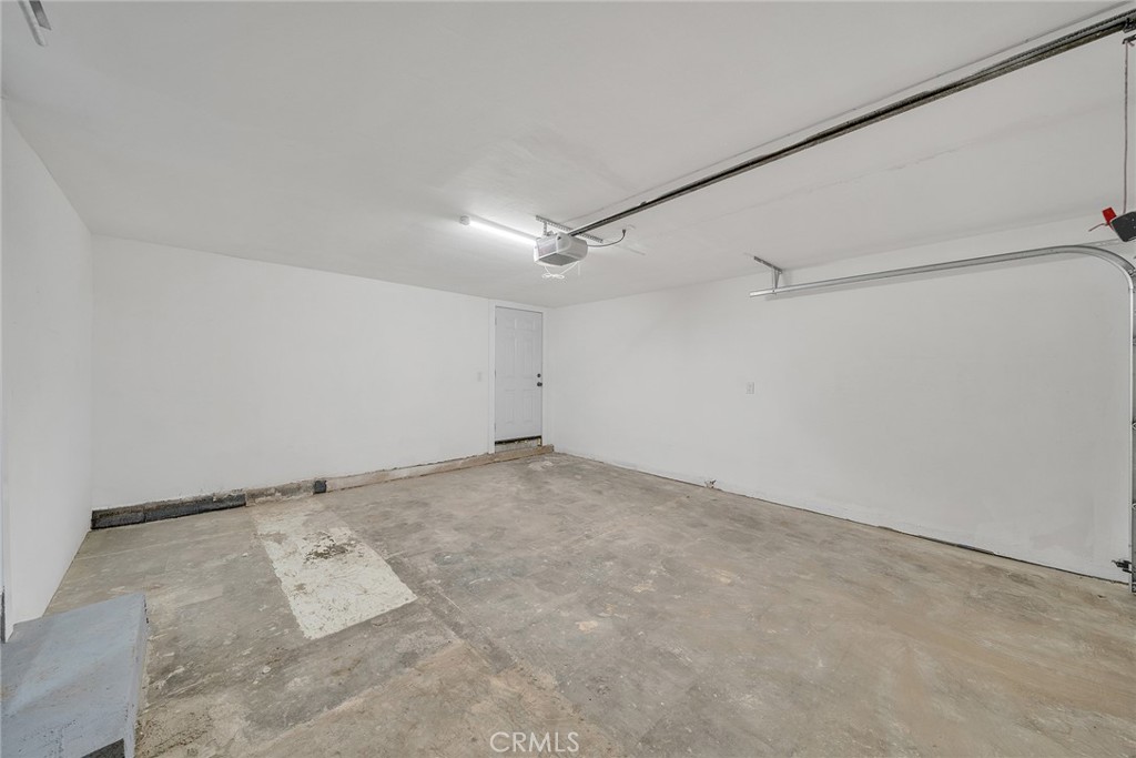 903 N Broadacres