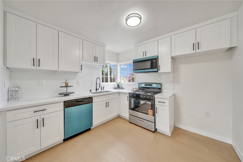903 N Broadacres