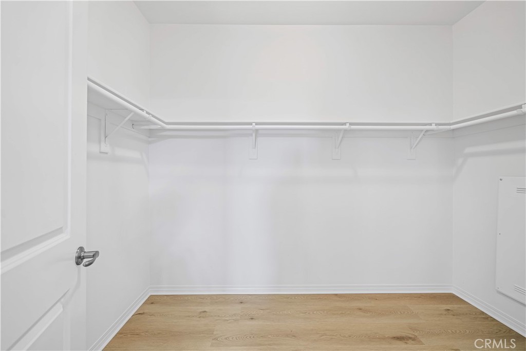 119 West Via Rua Flores