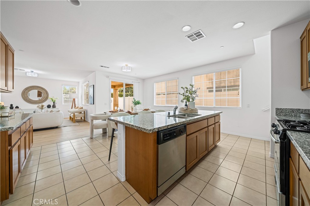 119 West Via Rua Flores
