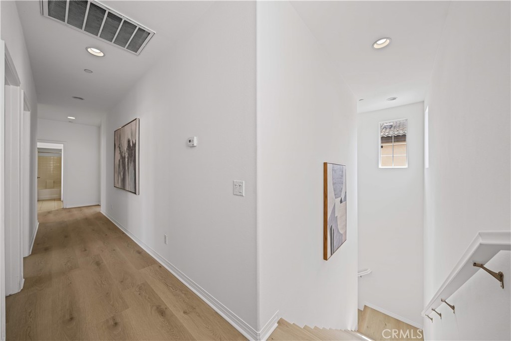119 West Via Rua Flores