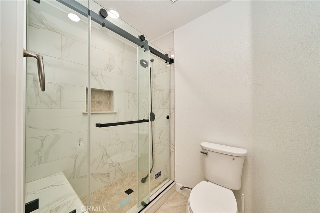 4900 N Grand 306