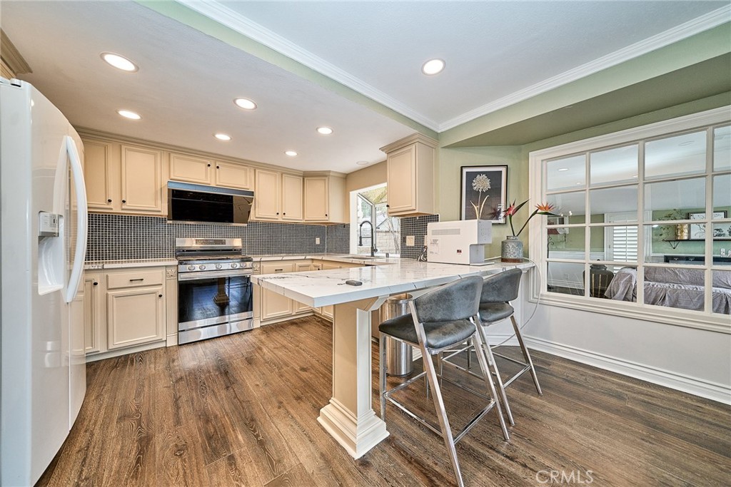 20977 E Canyon Ridge Lane