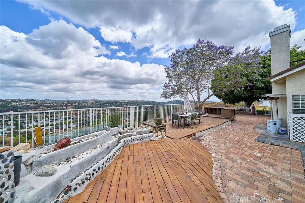 20977 E Canyon Ridge Lane