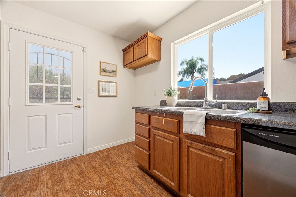 10401 Park Street
