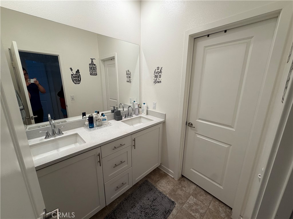 1374 Chervil Way