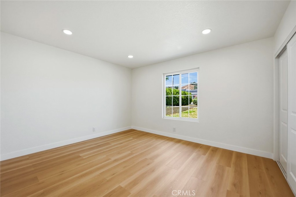 1356 Old Canyon