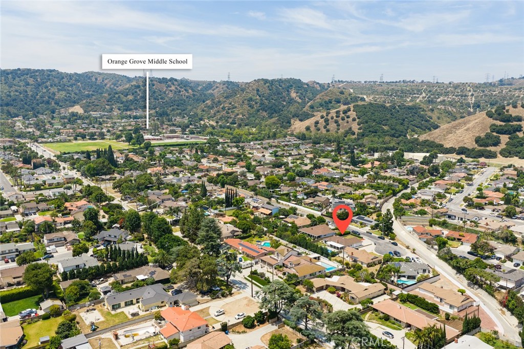 1356 Old Canyon