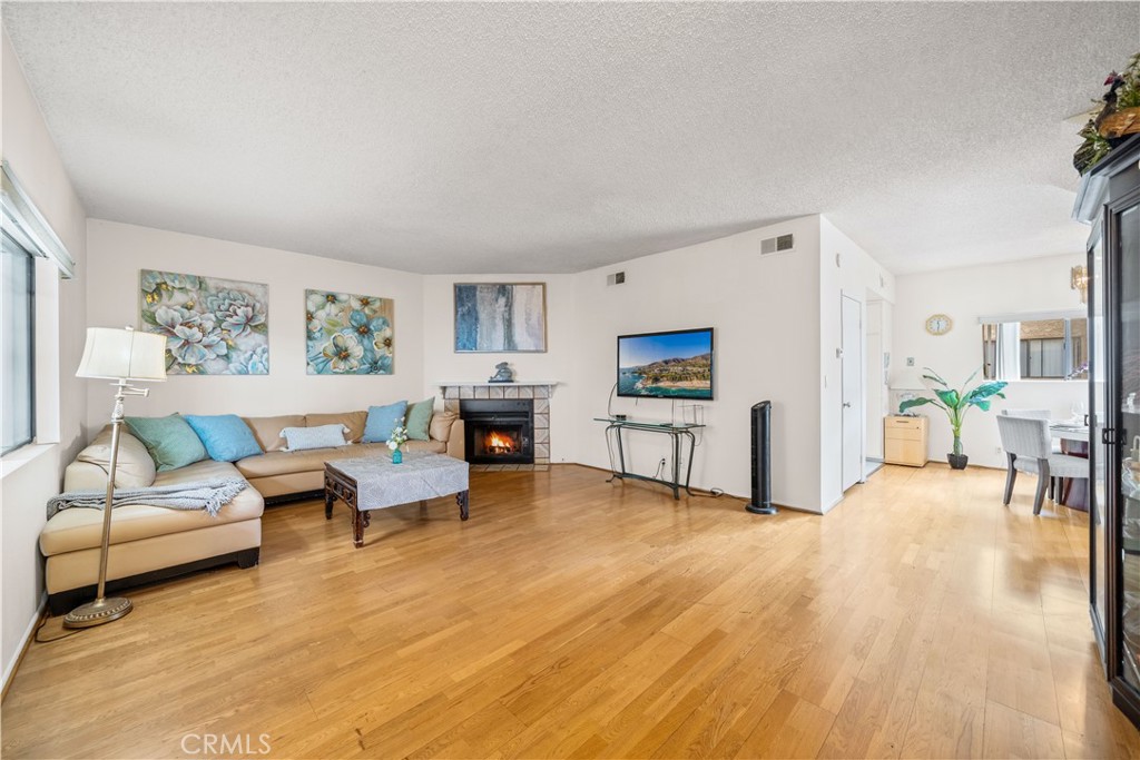 130 N Moore