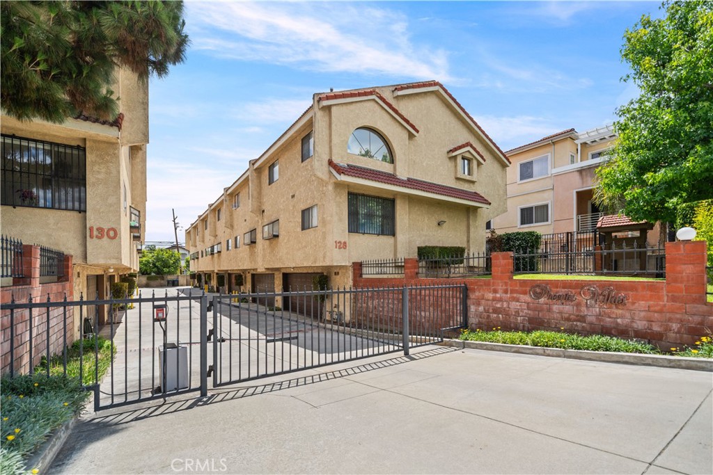 130 N Moore