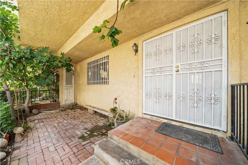 130 N Moore