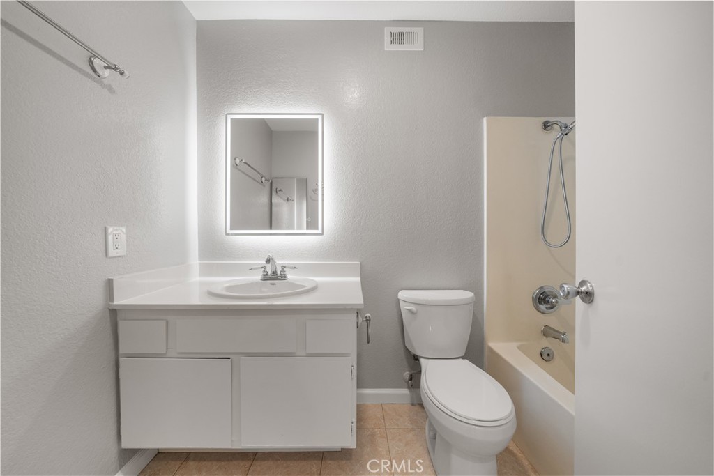 450 Golden Springs D