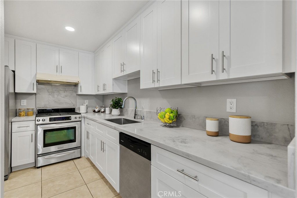 450 Golden Springs D