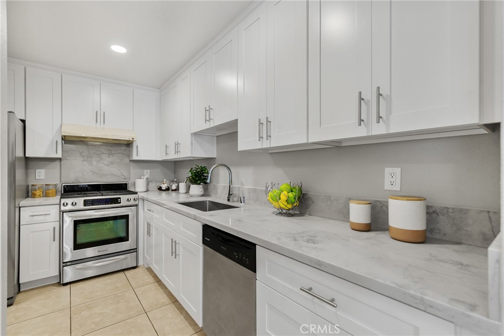 450 Golden Springs D