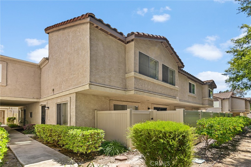 450 Golden Springs D