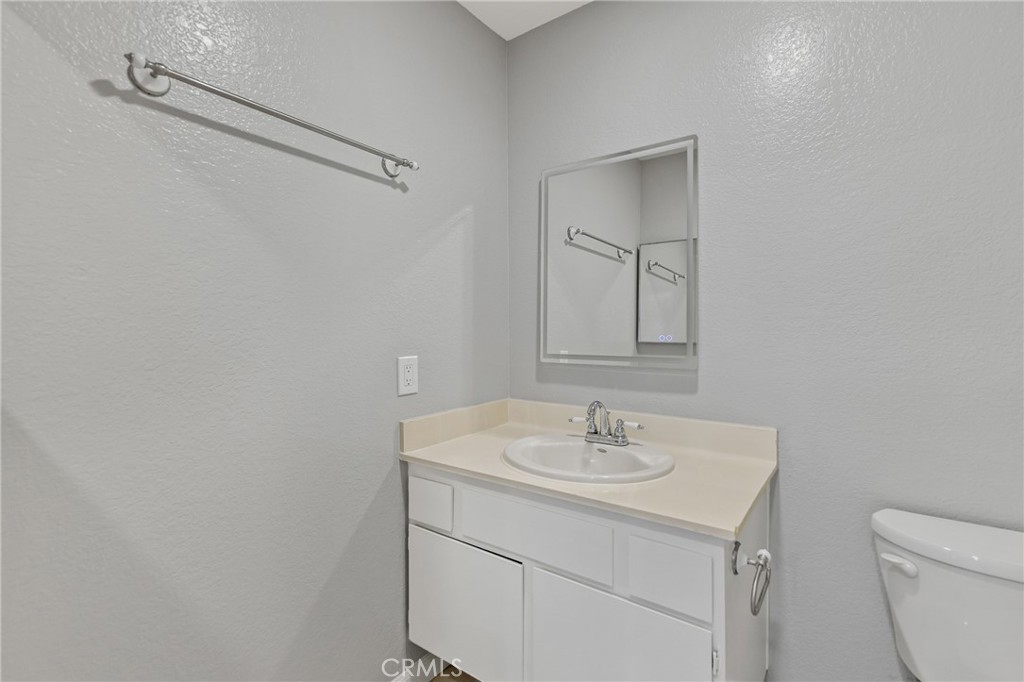 450 Golden Springs D
