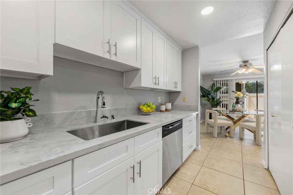 450 Golden Springs D