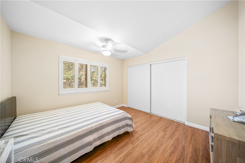 1428 S Helen