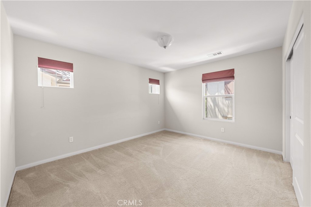 352 Golden Bear Ln