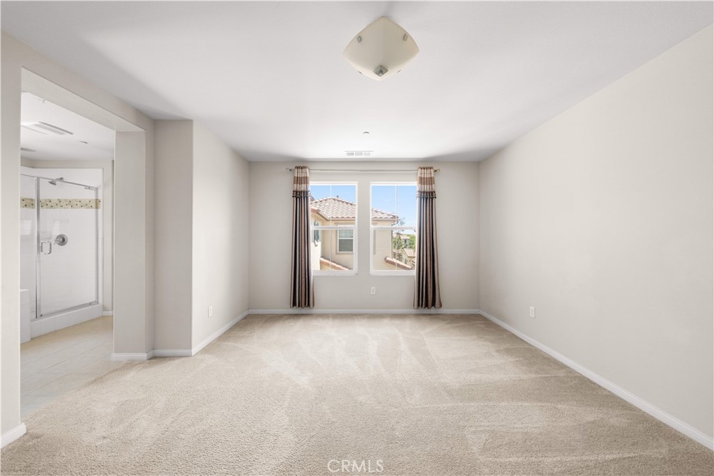 352 Golden Bear Ln