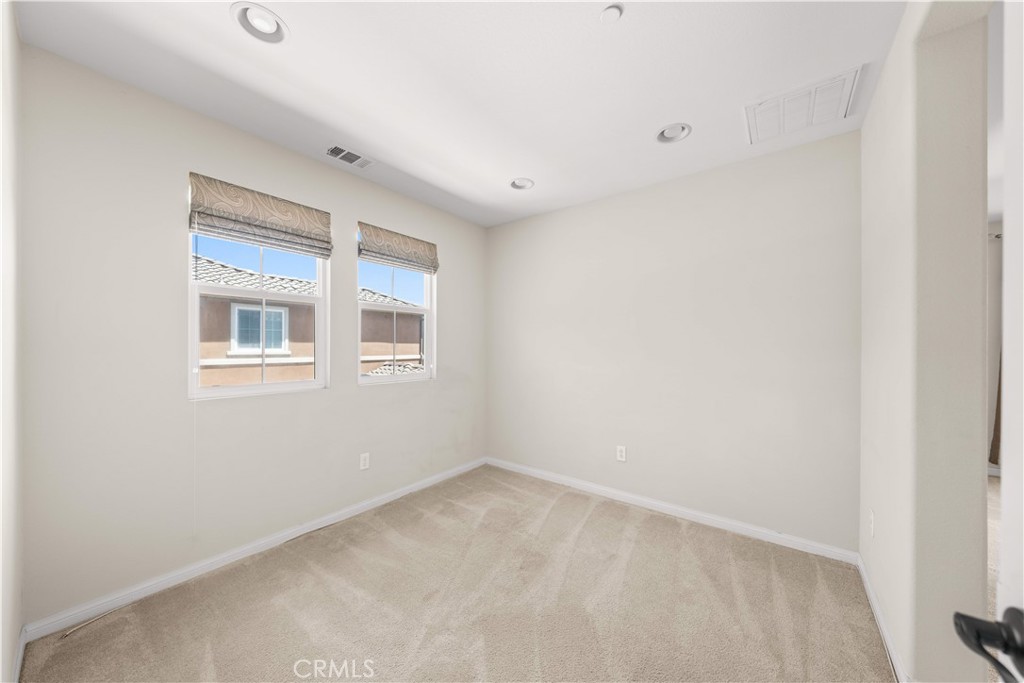 352 Golden Bear Ln