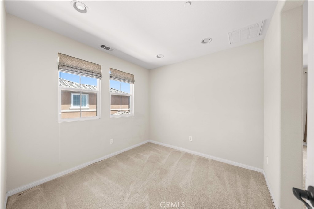 352 Golden Bear Ln