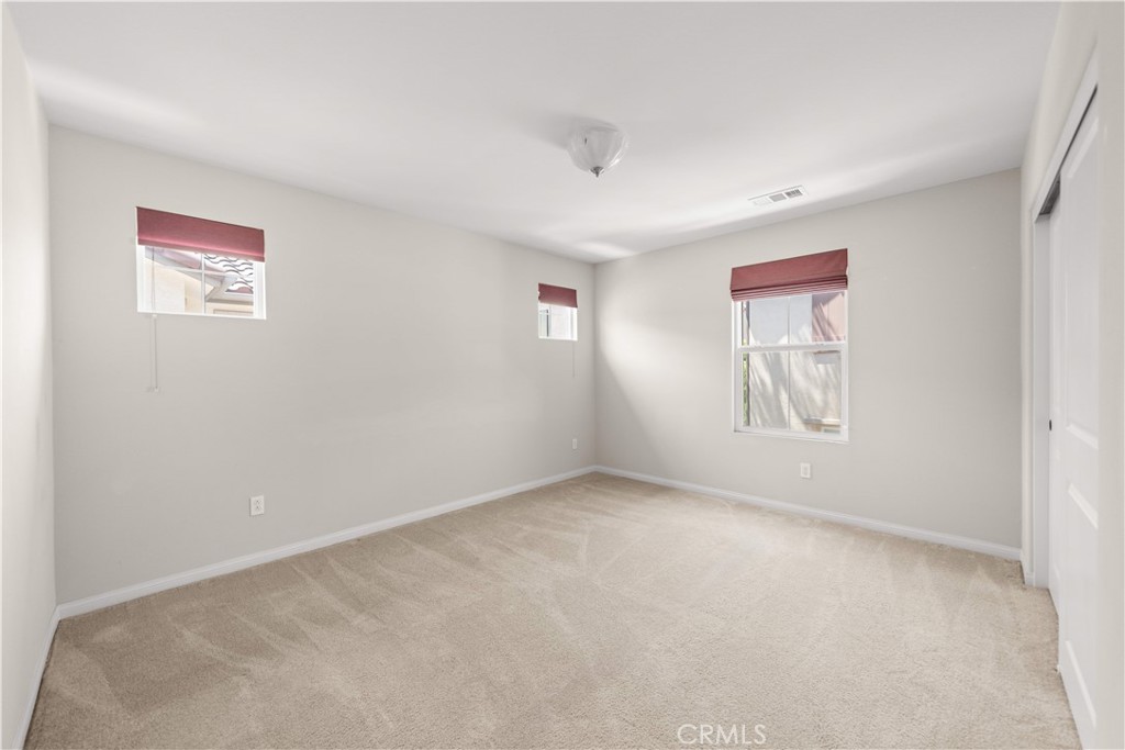 352 Golden Bear Ln