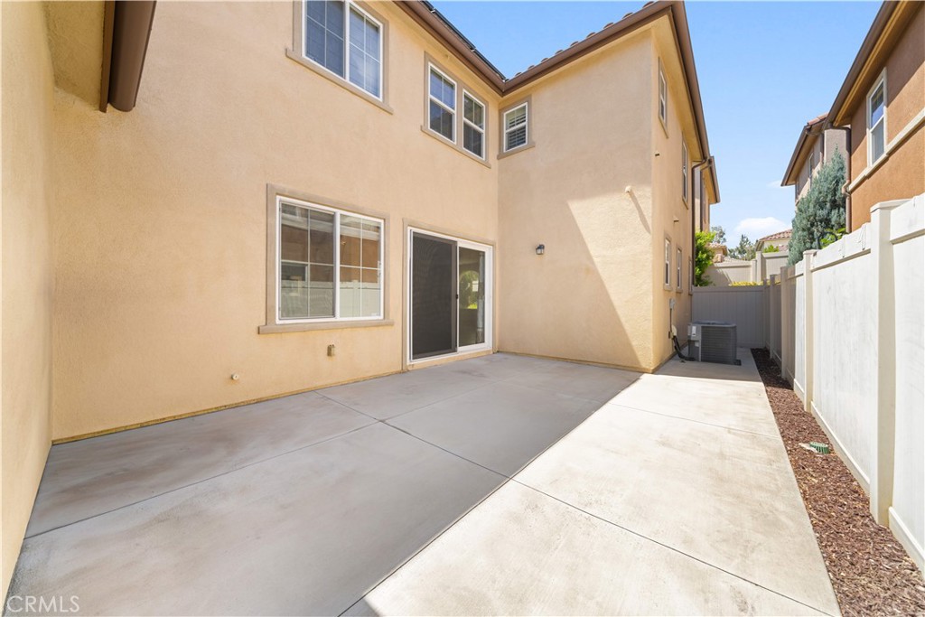 352 Golden Bear Ln