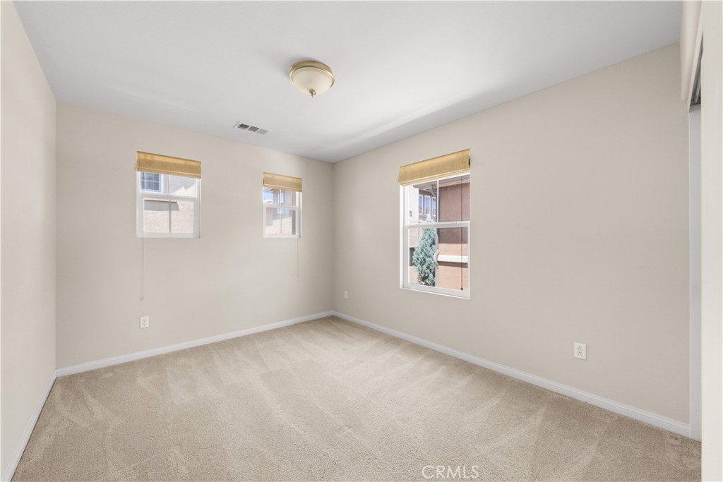 352 Golden Bear Ln