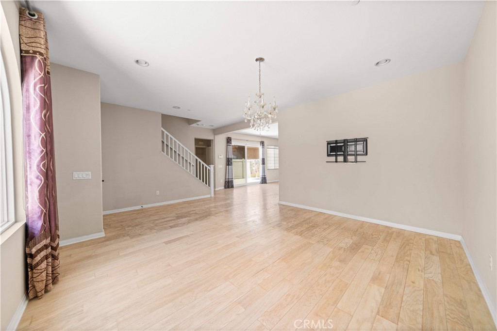 352 Golden Bear Ln