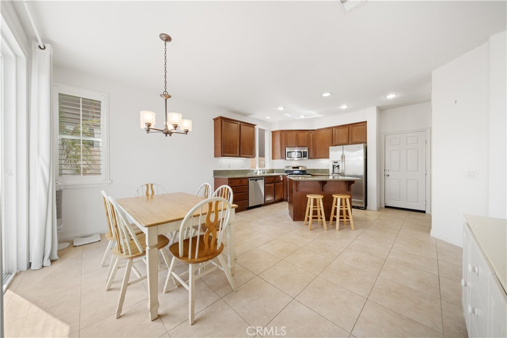 829 Lincoln Glen Drive