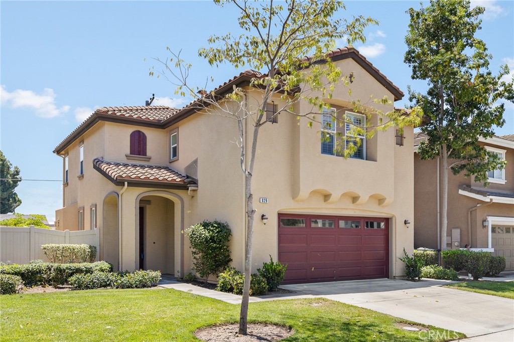 829 Lincoln Glen Drive
