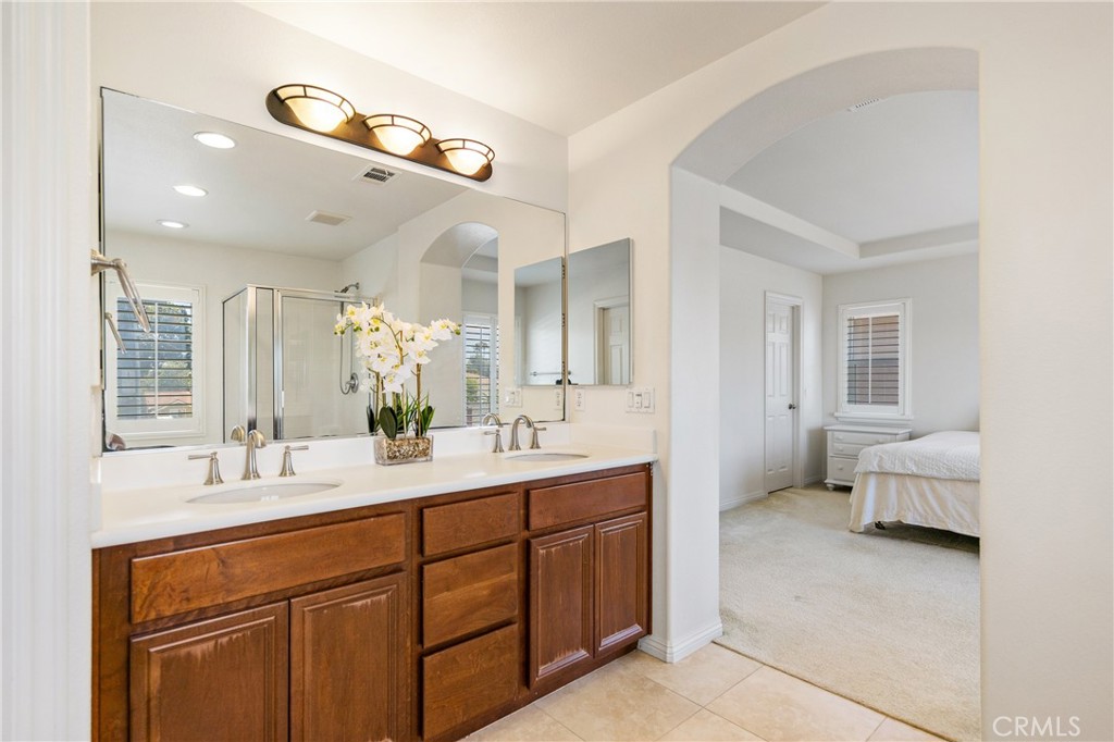 829 Lincoln Glen Drive