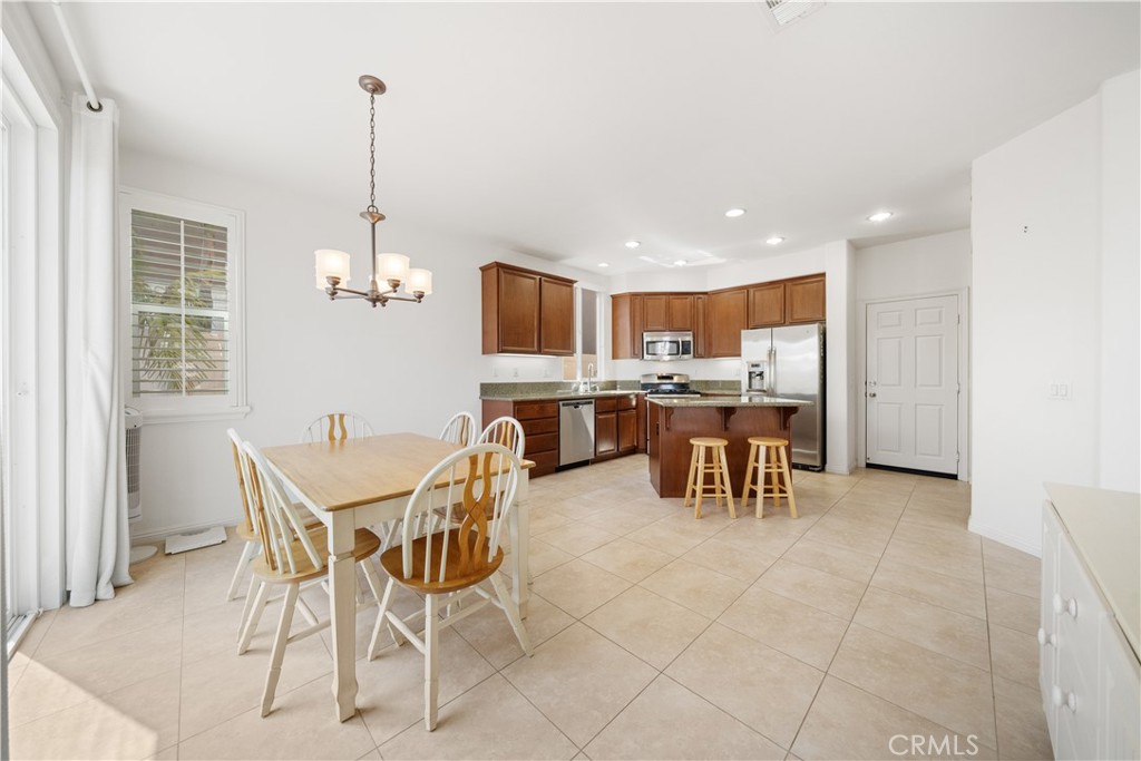 829 Lincoln Glen Drive