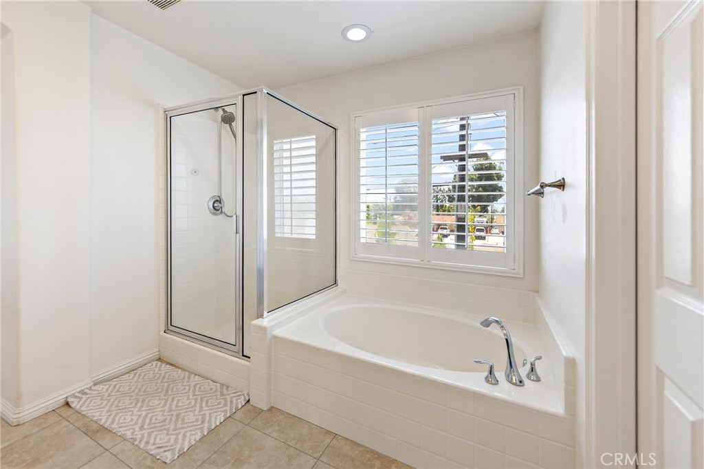 829 Lincoln Glen Drive