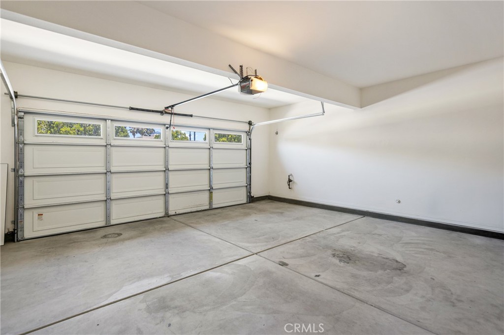829 Lincoln Glen Drive