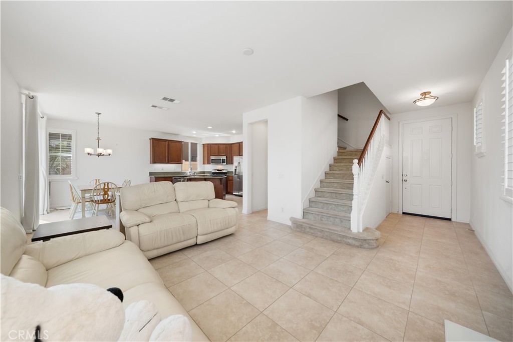 829 Lincoln Glen Drive