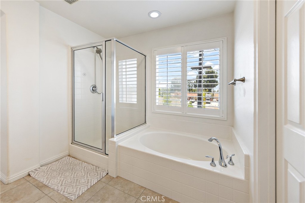 829 Lincoln Glen Drive